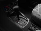 Gear shifter/center console photo